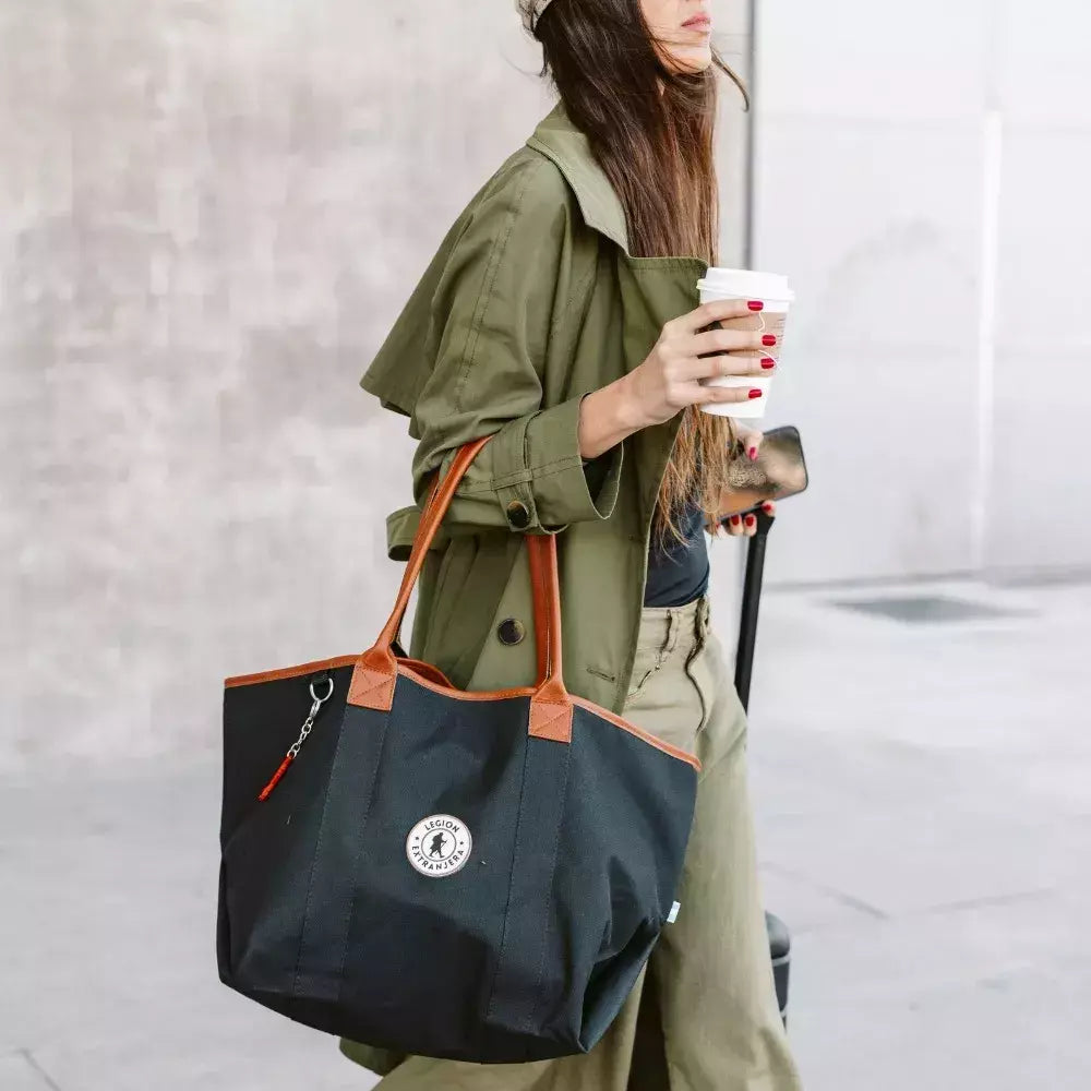 TOTE TERO NEGRO