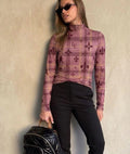 REMERA SLIM TARTAN ROSA