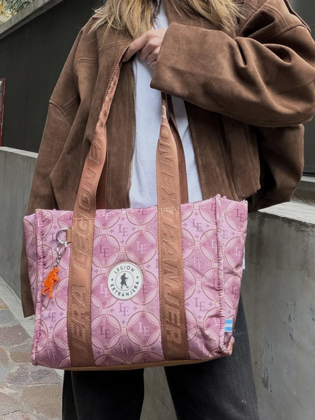 TOTE NAOMI DAMERO TARTAN ROSA