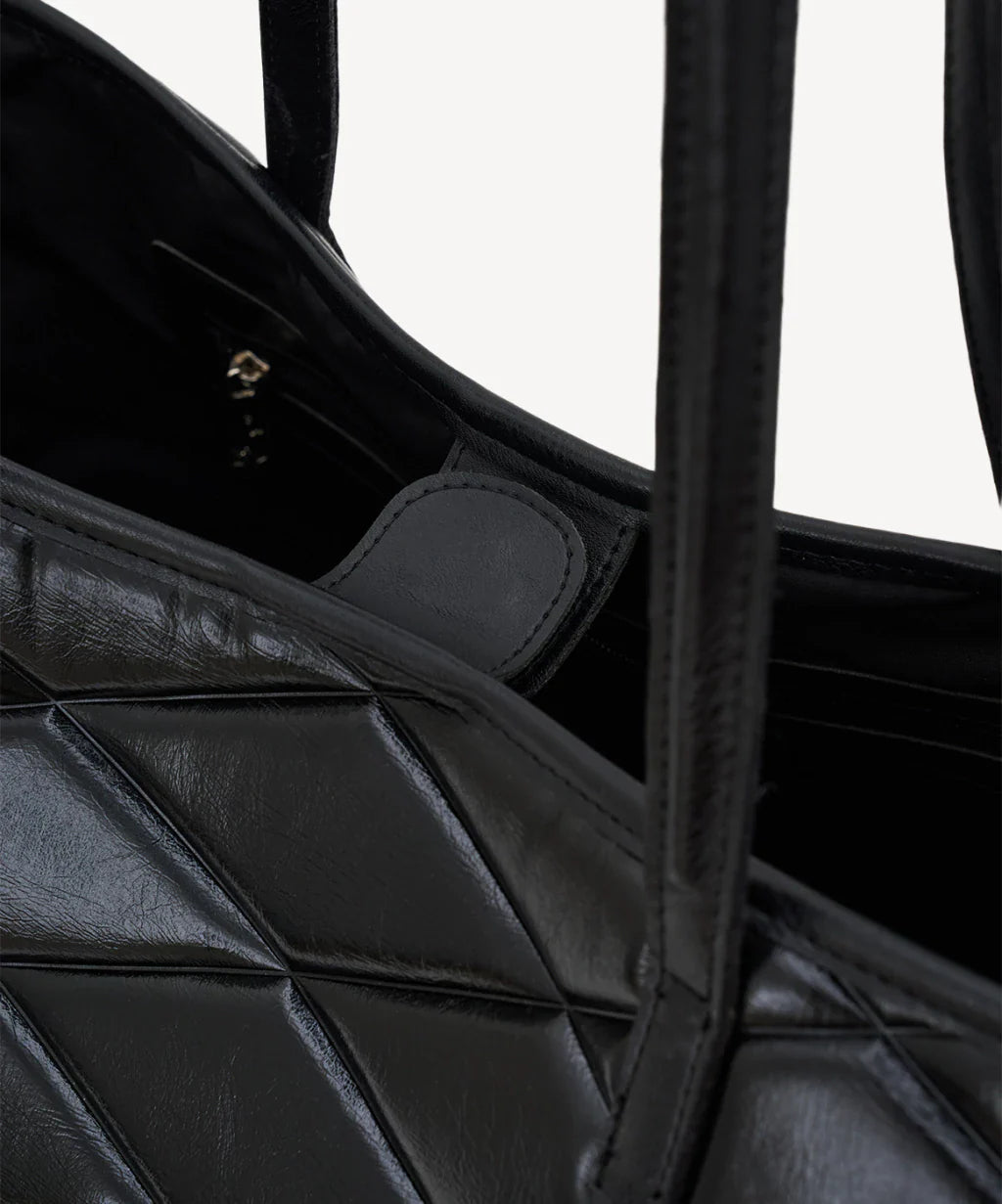 TOTE MAXIMA QUEEN NEGRO