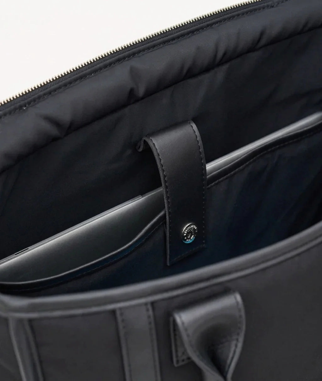 TOTE CITY L UTILITY NEGRO
